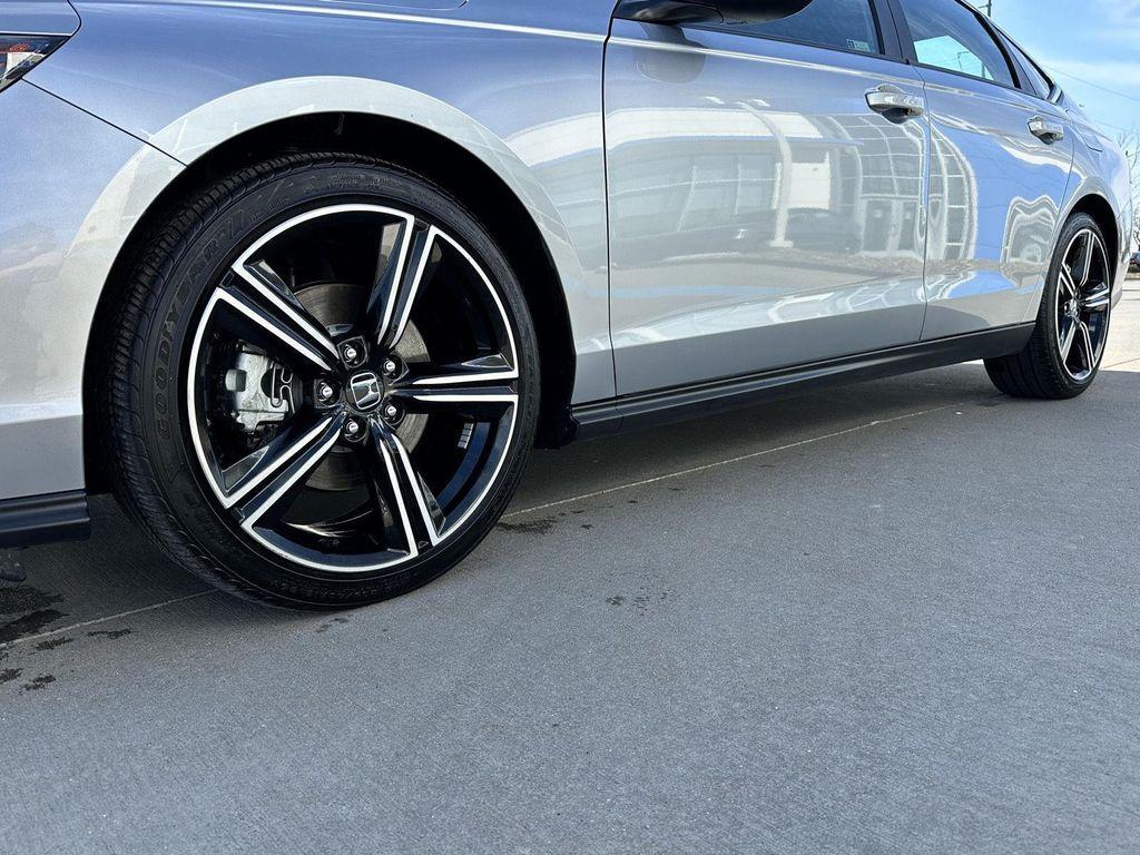 used 2025 Honda Accord Hybrid car, priced at $31,000