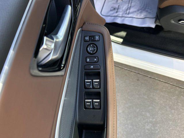 used 2025 Acura MDX car, priced at $50,500