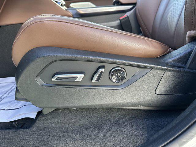 used 2025 Acura MDX car, priced at $50,500