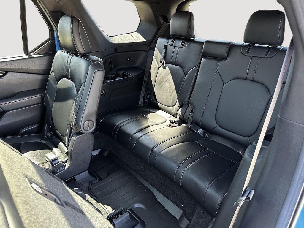 used 2024 Honda Pilot car, priced at $43,000
