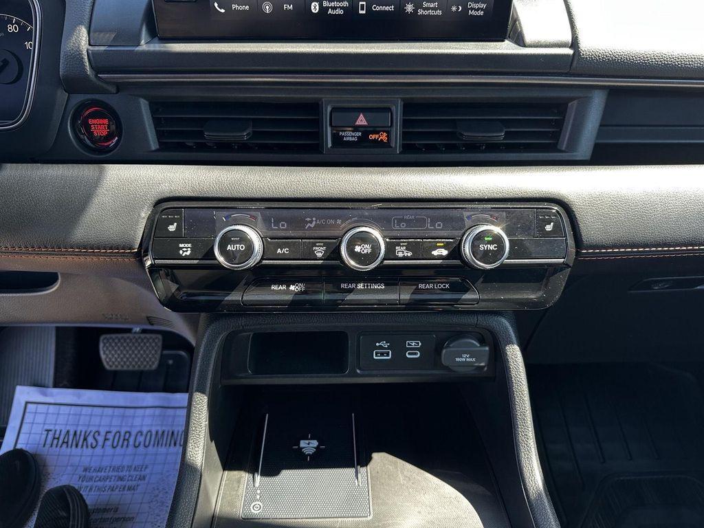 used 2024 Honda Pilot car, priced at $43,000