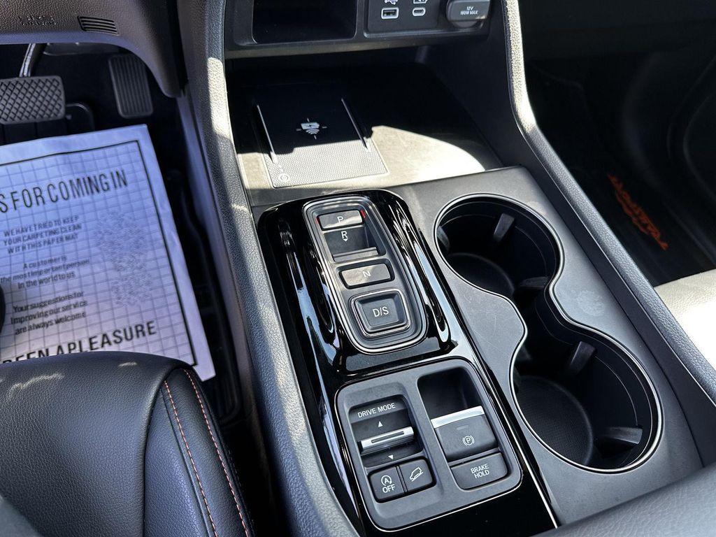 used 2024 Honda Pilot car, priced at $43,000