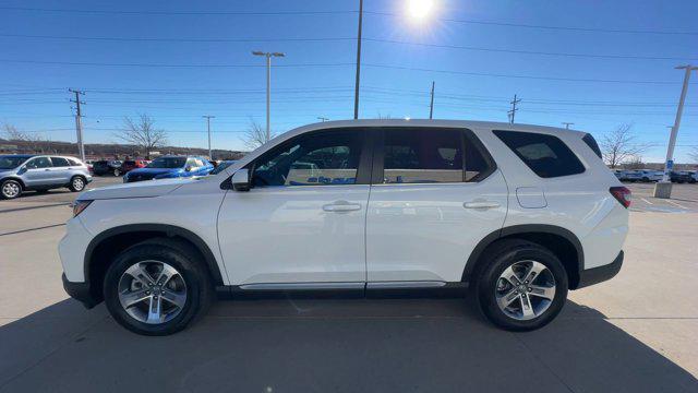 used 2025 Honda Pilot car, priced at $43,000