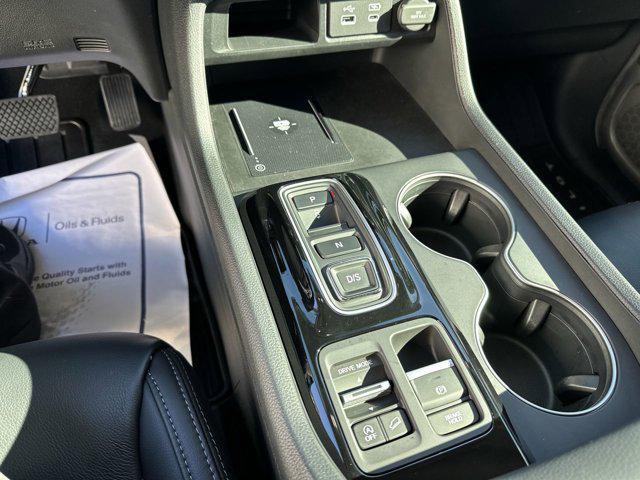 used 2025 Honda Pilot car, priced at $43,000