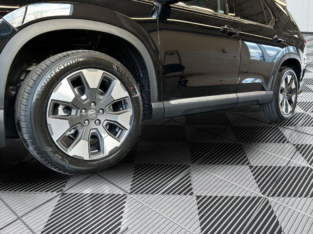 new 2026 Honda Pilot car, priced at $50,090