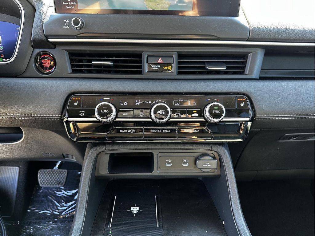 new 2026 Honda Pilot car, priced at $47,635