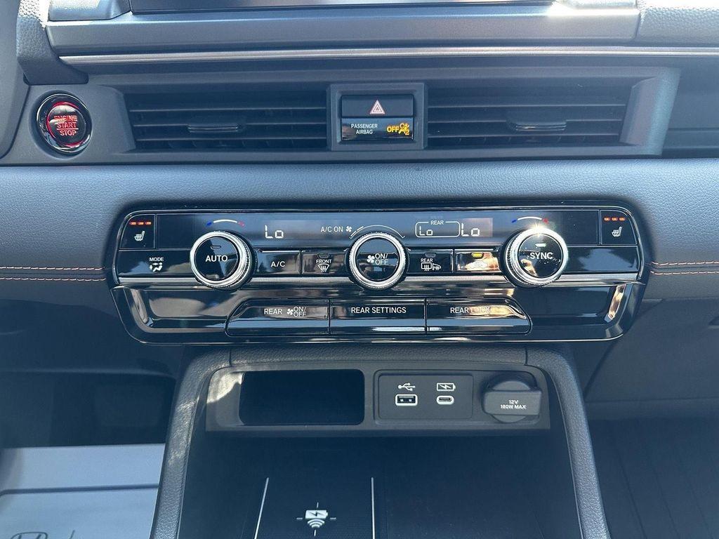 used 2025 Honda Pilot car, priced at $49,500