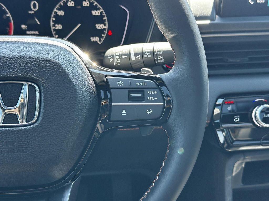 used 2025 Honda Pilot car, priced at $49,500