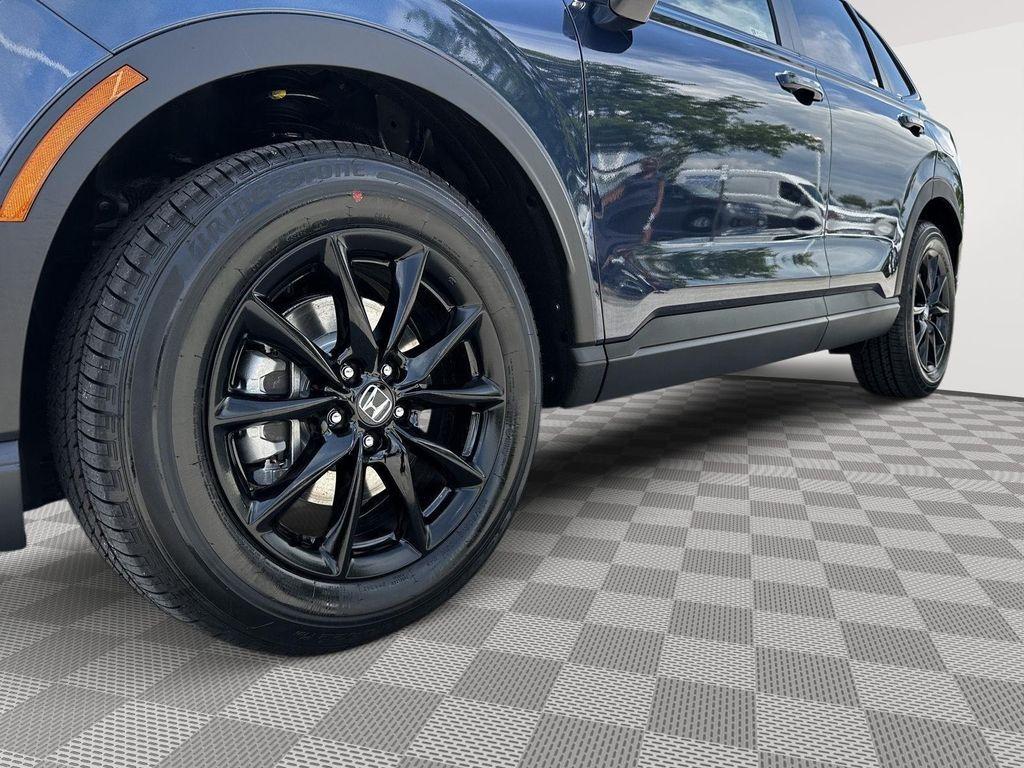 new 2026 Honda CR-V Hybrid car, priced at $37,580