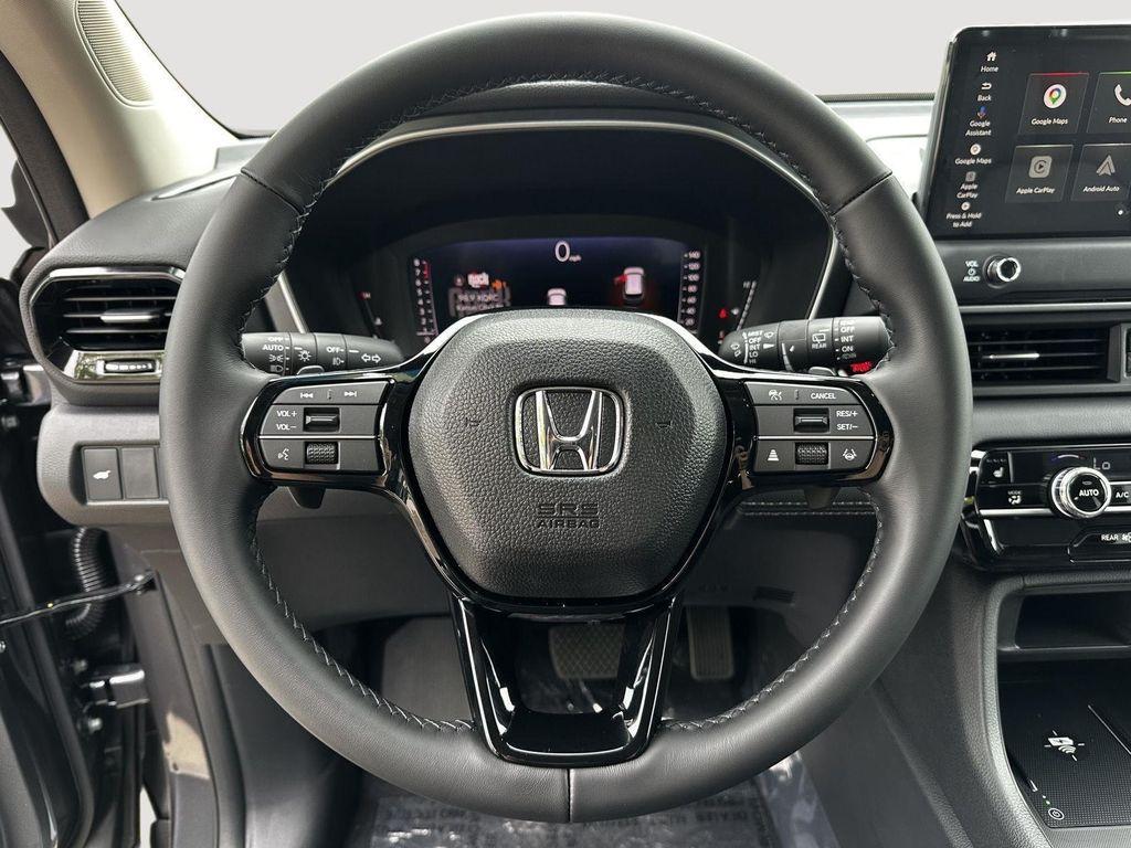 new 2026 Honda Pilot car, priced at $43,740