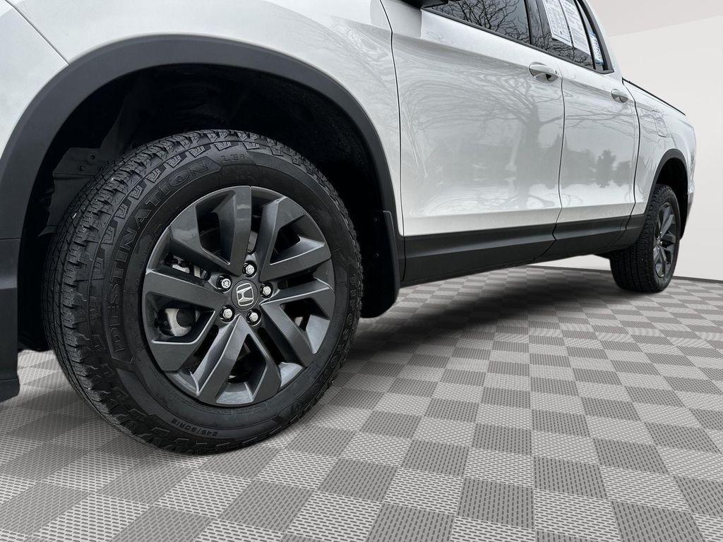 used 2025 Honda Ridgeline car, priced at $36,500