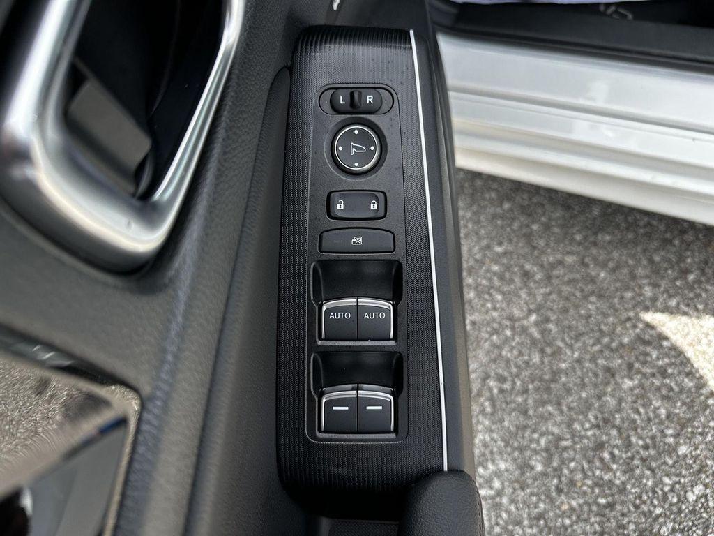 used 2025 Honda Civic Hybrid car, priced at $30,250