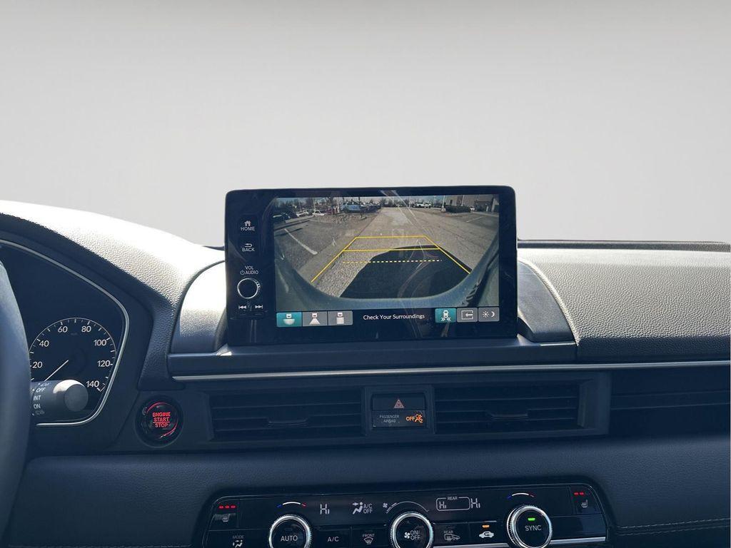 used 2025 Honda Pilot car, priced at $46,500