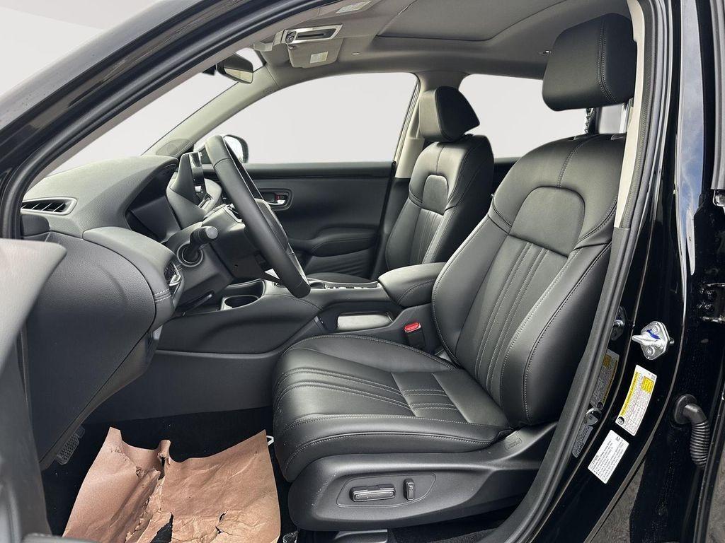 new 2026 Honda HR-V car, priced at $32,300