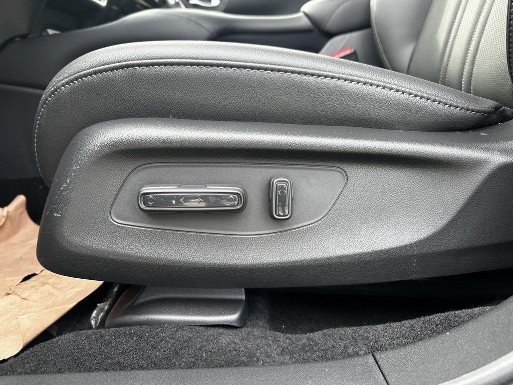 new 2026 Honda HR-V car, priced at $32,300