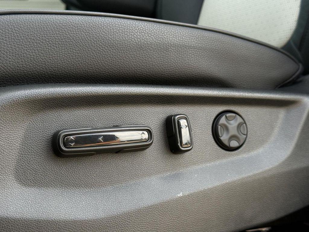 used 2026 Honda Odyssey car, priced at $51,000