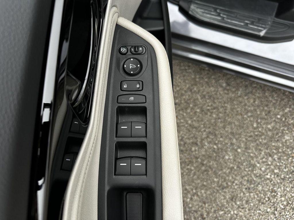 new 2026 Honda Odyssey car, priced at $50,440