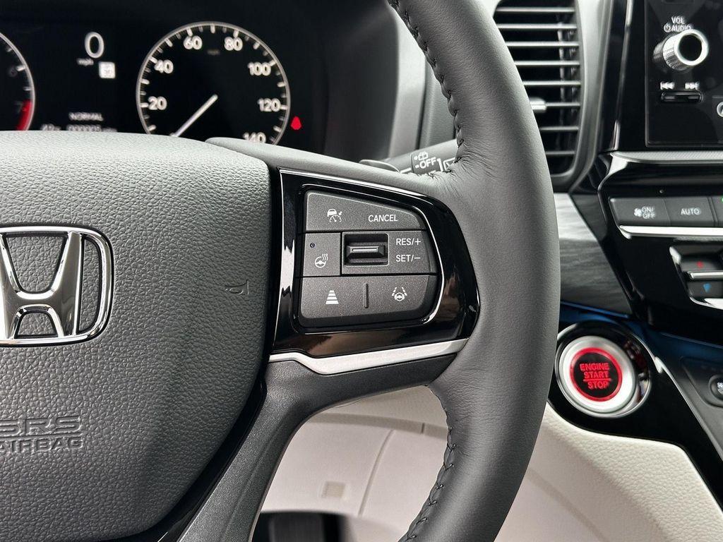 new 2026 Honda Odyssey car, priced at $50,440