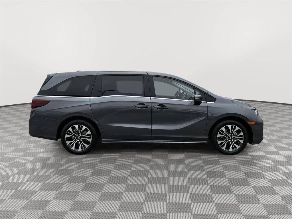new 2026 Honda Odyssey car, priced at $50,440