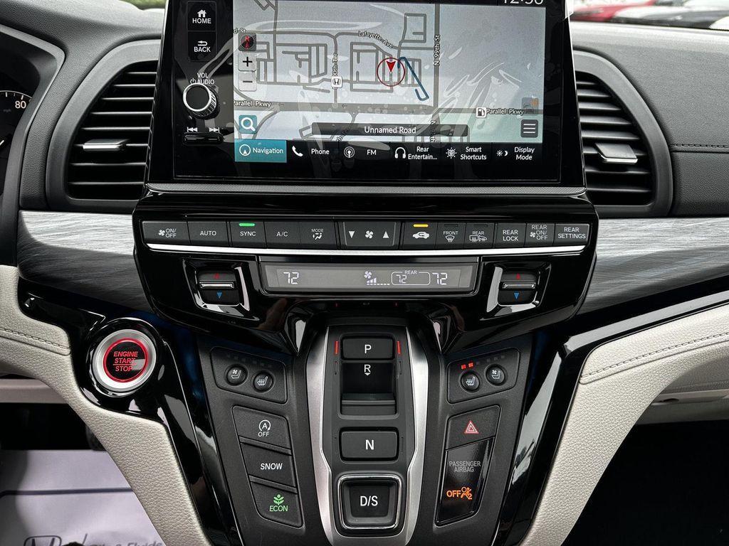 new 2026 Honda Odyssey car, priced at $50,440