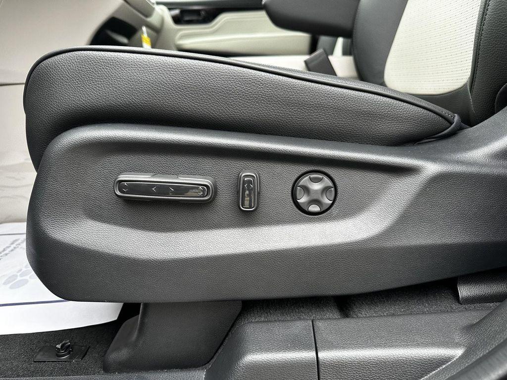 new 2026 Honda Odyssey car, priced at $50,440