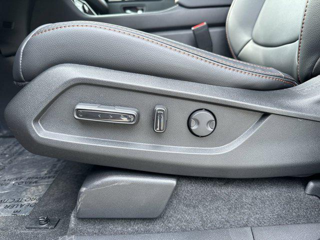 new 2025 Honda Pilot car, priced at $50,330