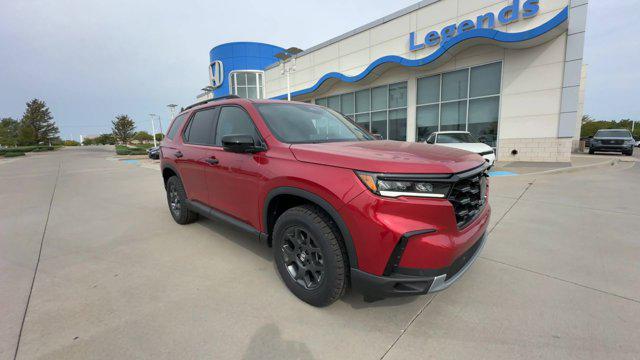new 2025 Honda Pilot car, priced at $50,330