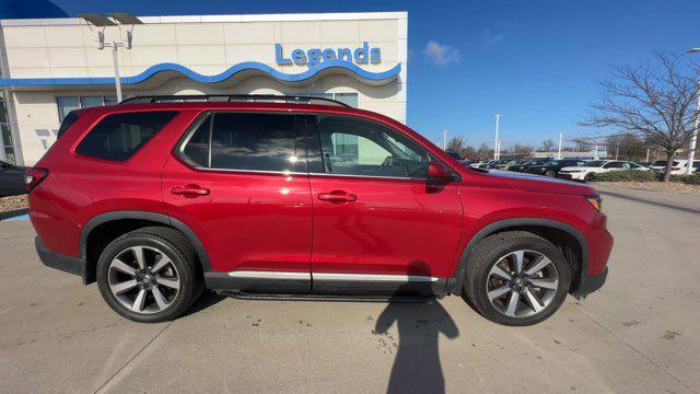 used 2023 Honda Pilot car, priced at $43,000