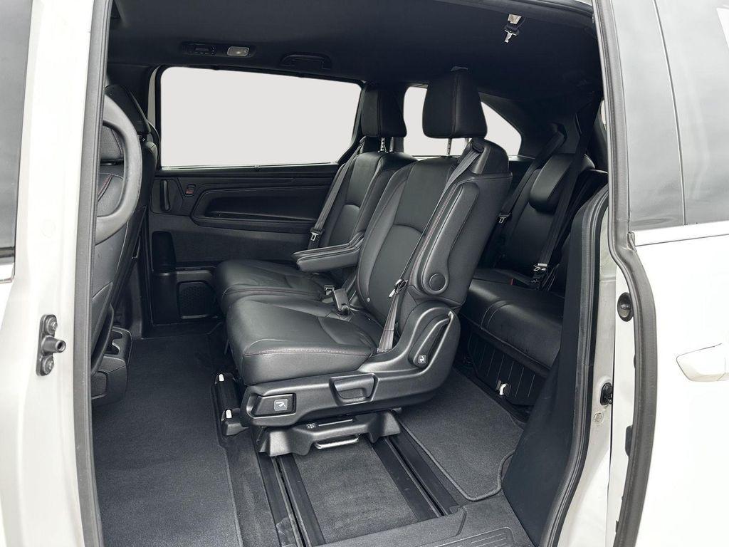 used 2024 Honda Odyssey car, priced at $37,500