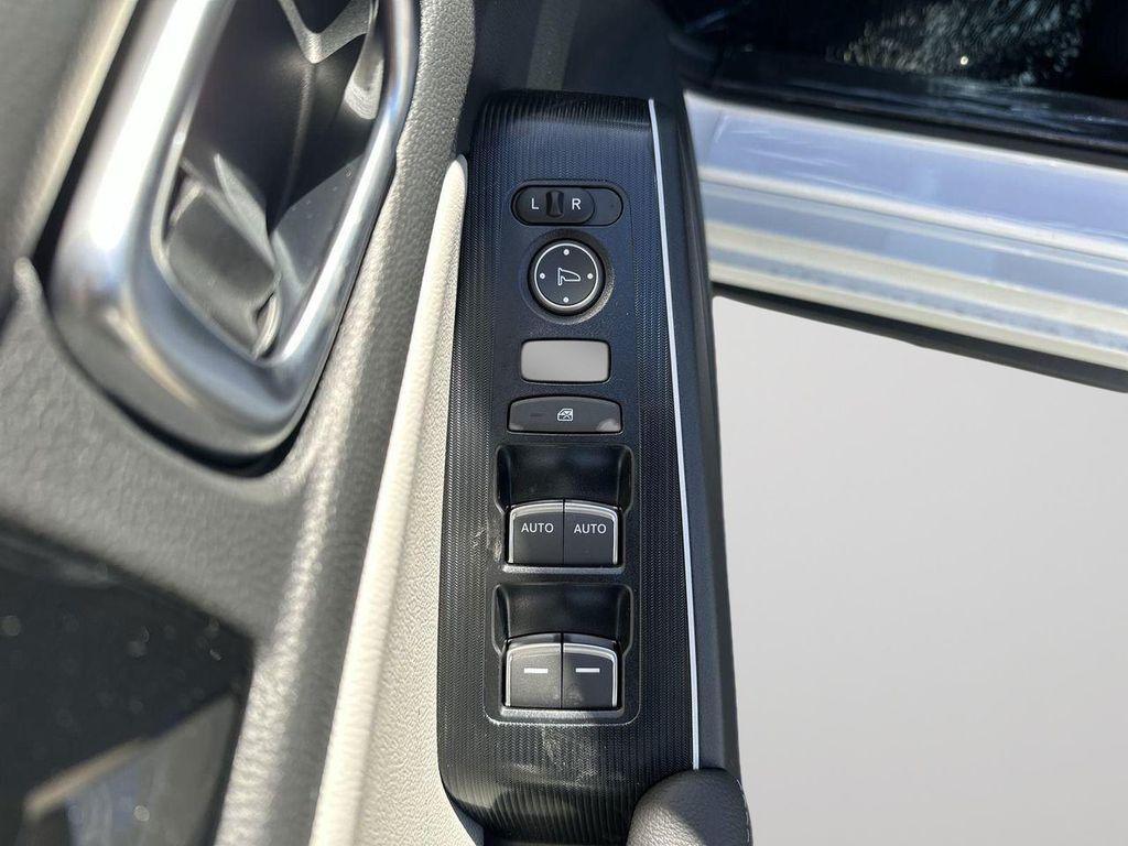 new 2026 Honda Civic Hybrid car, priced at $33,361