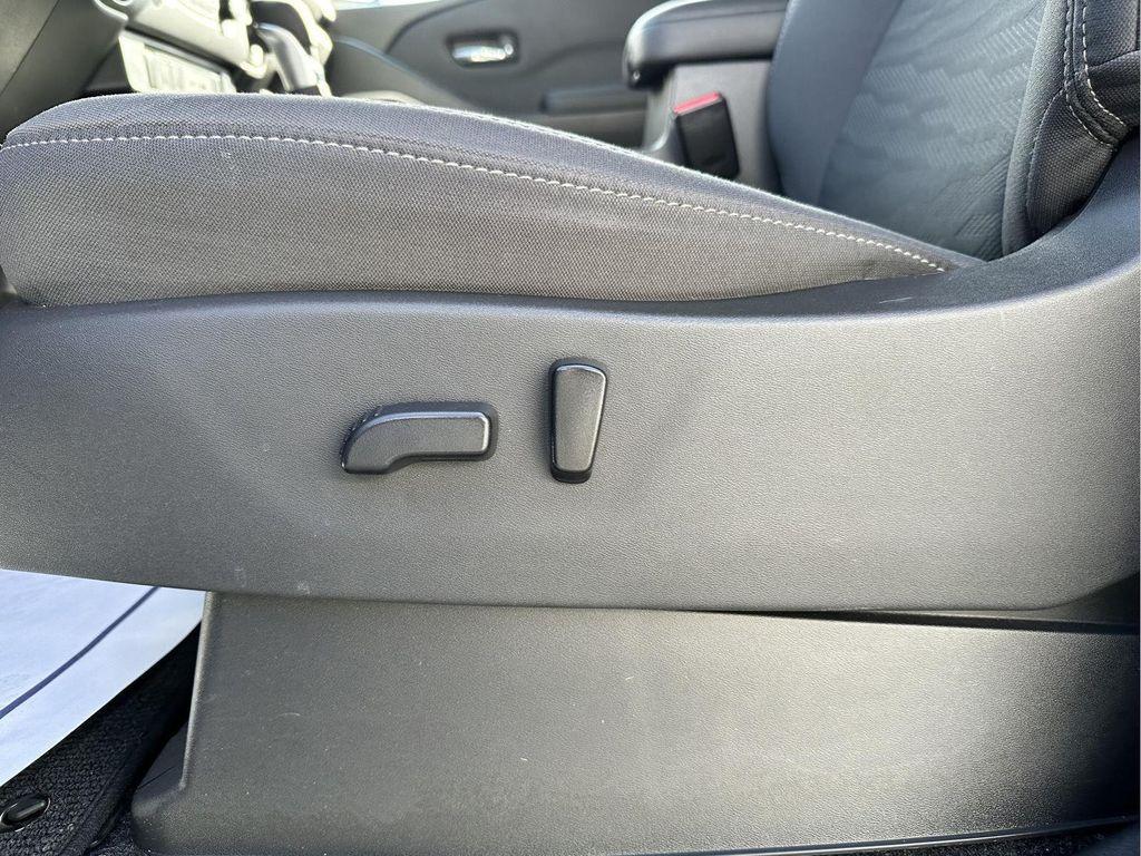 used 2022 Nissan Frontier car, priced at $26,000