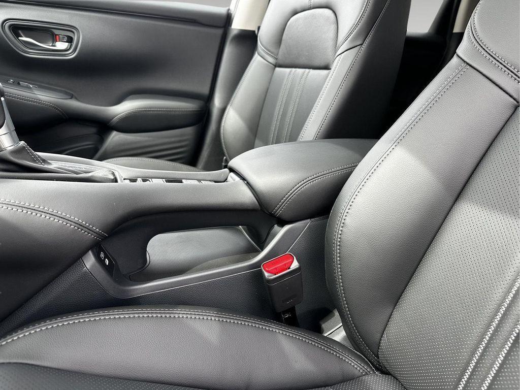 new 2026 Honda HR-V car, priced at $33,755