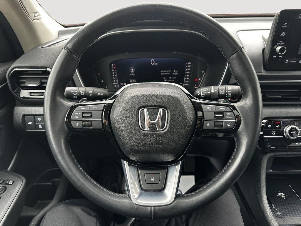 used 2024 Honda Pilot car, priced at $37,500