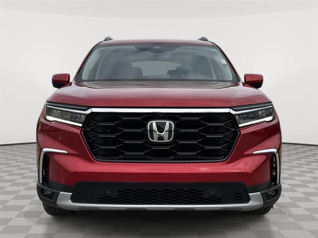 used 2024 Honda Pilot car, priced at $37,500