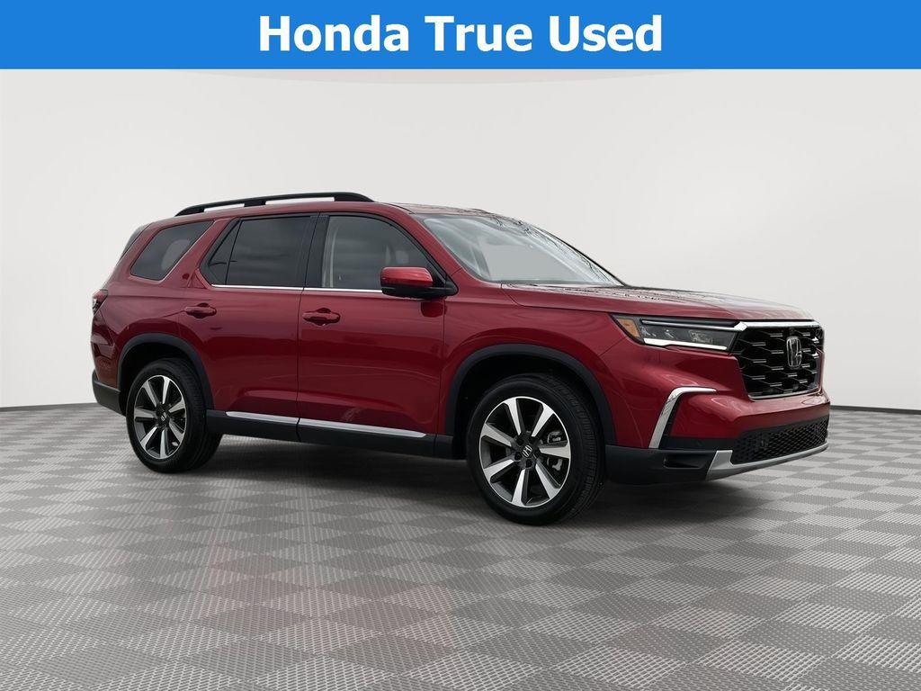 used 2024 Honda Pilot car, priced at $37,500