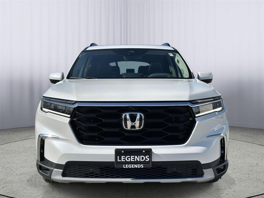 used 2024 Honda Pilot car, priced at $39,800