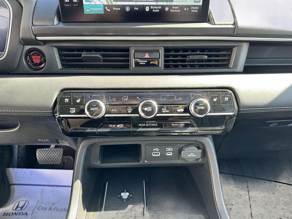 used 2024 Honda Pilot car, priced at $39,800