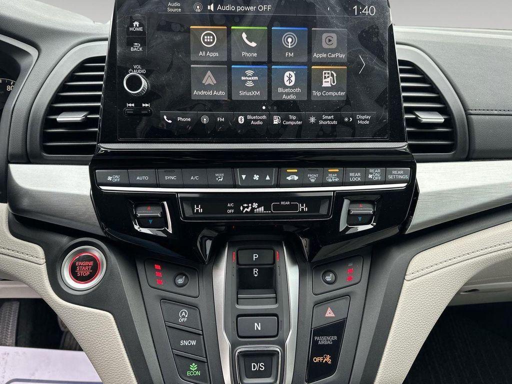 used 2025 Honda Odyssey car, priced at $39,500