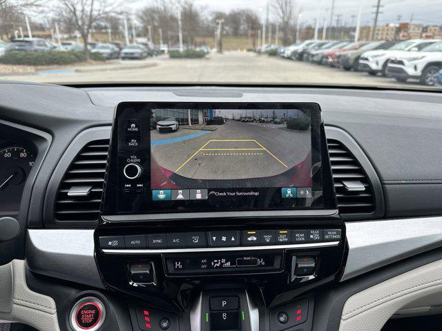 used 2025 Honda Odyssey car, priced at $43,000