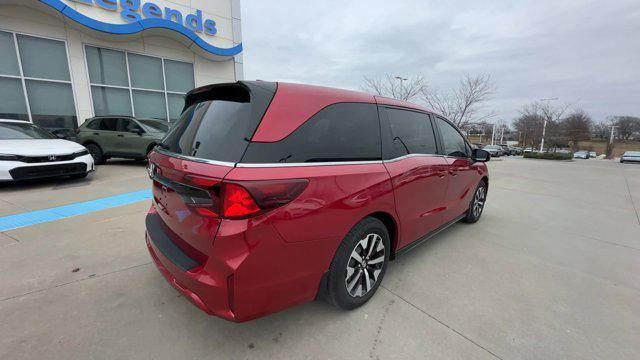 used 2025 Honda Odyssey car, priced at $43,000