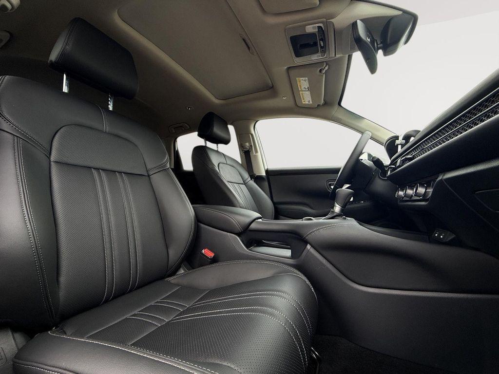 new 2027 Honda HR-V car, priced at $31,355