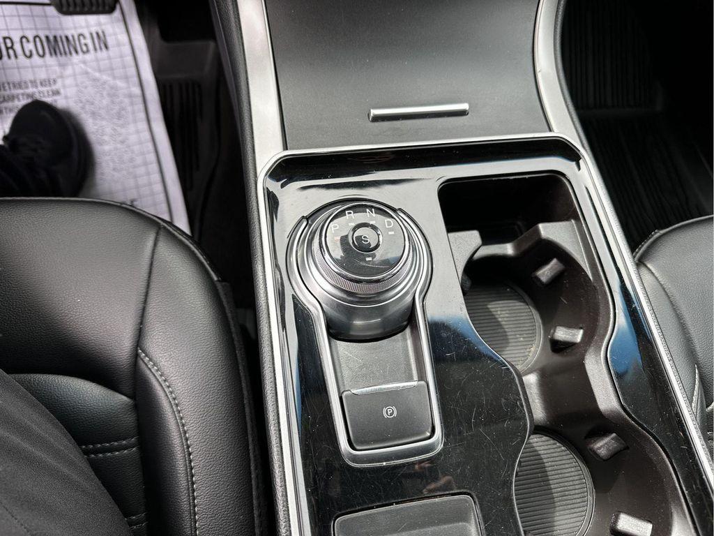 used 2019 Ford Edge car, priced at $18,000