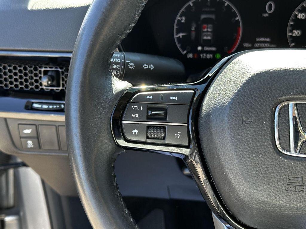 used 2023 Honda CR-V car, priced at $29,000