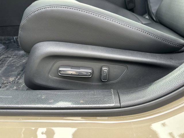 new 2026 Honda Civic Hybrid car, priced at $33,145