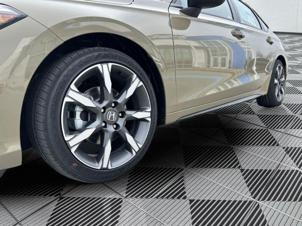 new 2026 Honda Civic Hybrid car, priced at $33,361