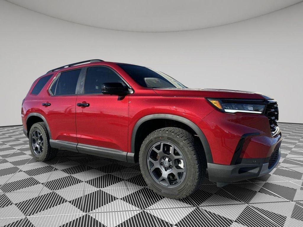 used 2025 Honda Pilot car, priced at $45,000