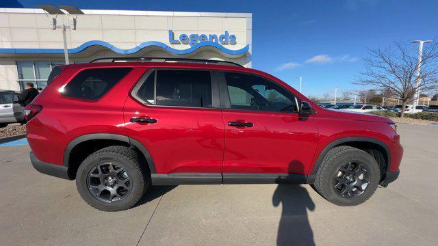used 2025 Honda Pilot car, priced at $47,000