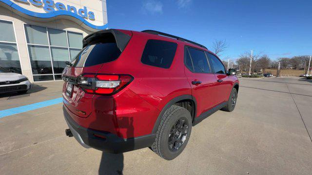 used 2025 Honda Pilot car, priced at $47,000