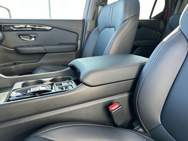 used 2025 Honda Pilot car, priced at $47,000