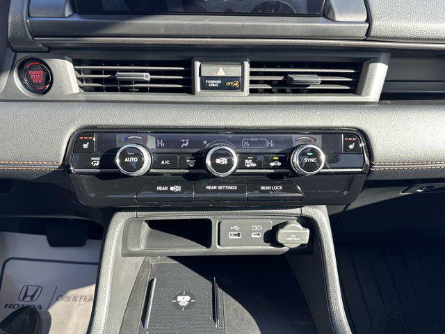 used 2025 Honda Pilot car, priced at $47,000